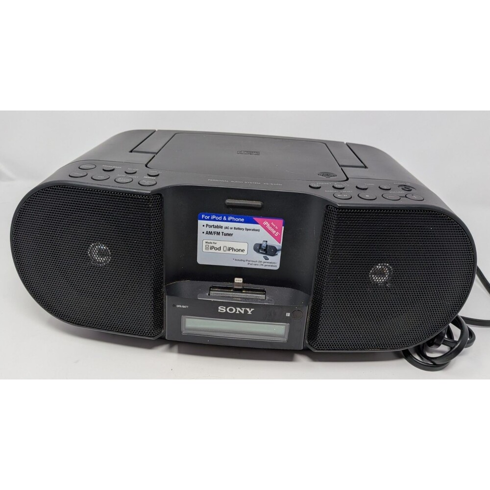 Sony ZS-S3iPN CD Boombox AM/FM Radio Lightning Dock 2013 Tested